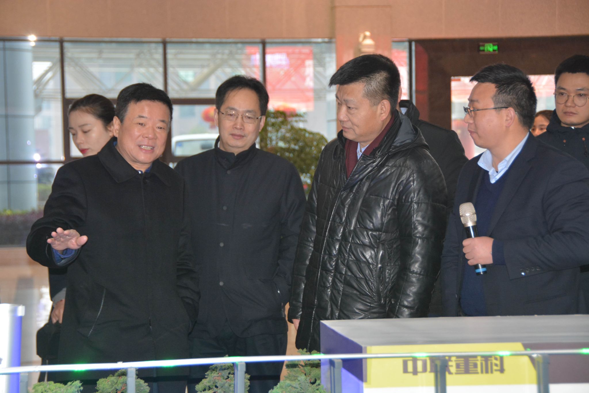 风正帆扬 新春奋进——湖南省副省长陈飞一行光临中联环境调研调查